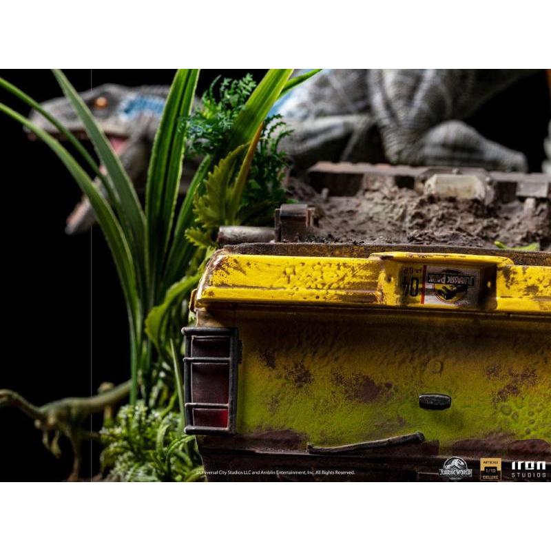 Jurassic World Fallen Kingdom Blue Deluxe BDS Art Scale 1/10 Iron Studios