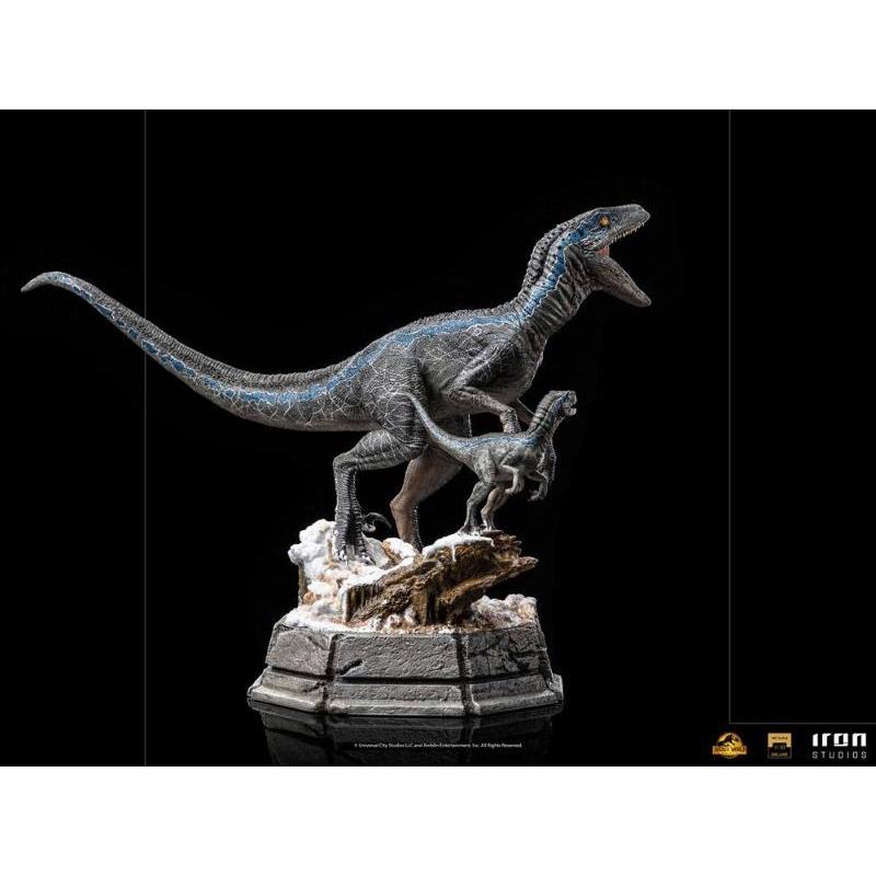 Jurassic World: Dominion Blue and Beta Deluxe Art Scale 1/10 Iron Studios