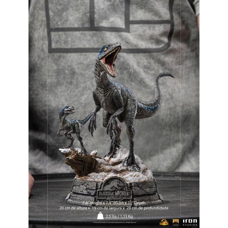 Jurassic World: Dominion Blue and Beta Deluxe Art Scale 1/10 Iron Studios