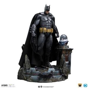 DC Comics Deluxe Art Scale 1/10 Batman Unleashed Iron Studios