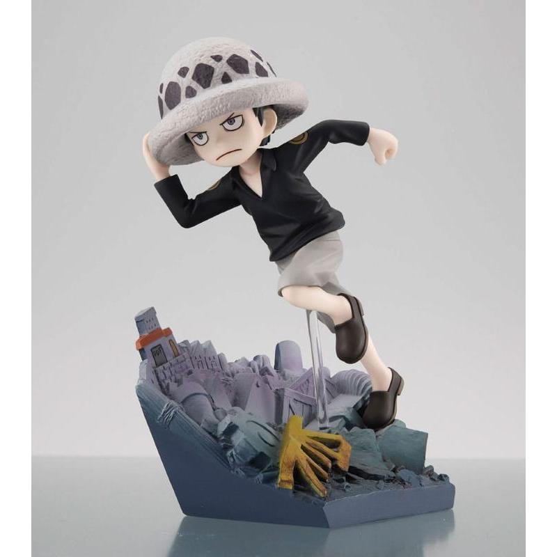One Piece G.E.M. Series Trafalgar Law Run! Run! Run! Megahouse