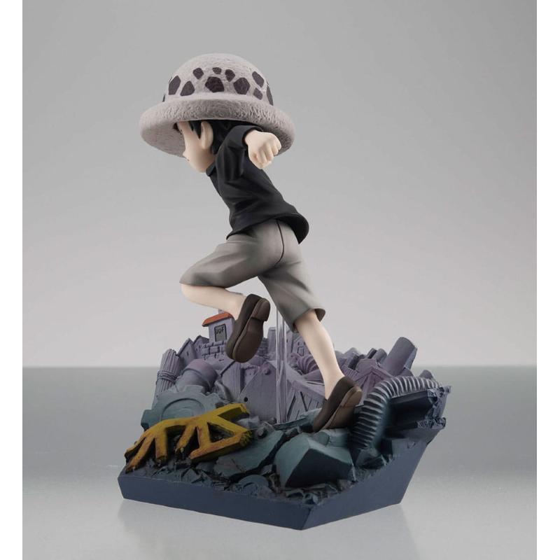 One Piece G.E.M. Series Trafalgar Law Run! Run! Run! Megahouse