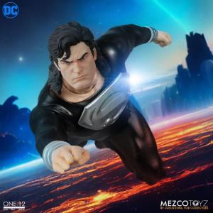 DC Comics One:12 Collectibles Superman Recovery Suit Edition Mezco Toyz