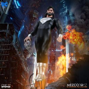 DC Comics One:12 Collectibles Superman Recovery Suit Edition Mezco Toyz