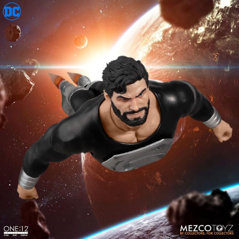 DC Comics One:12 Collectibles Superman Recovery Suit Edition Mezco Toyz