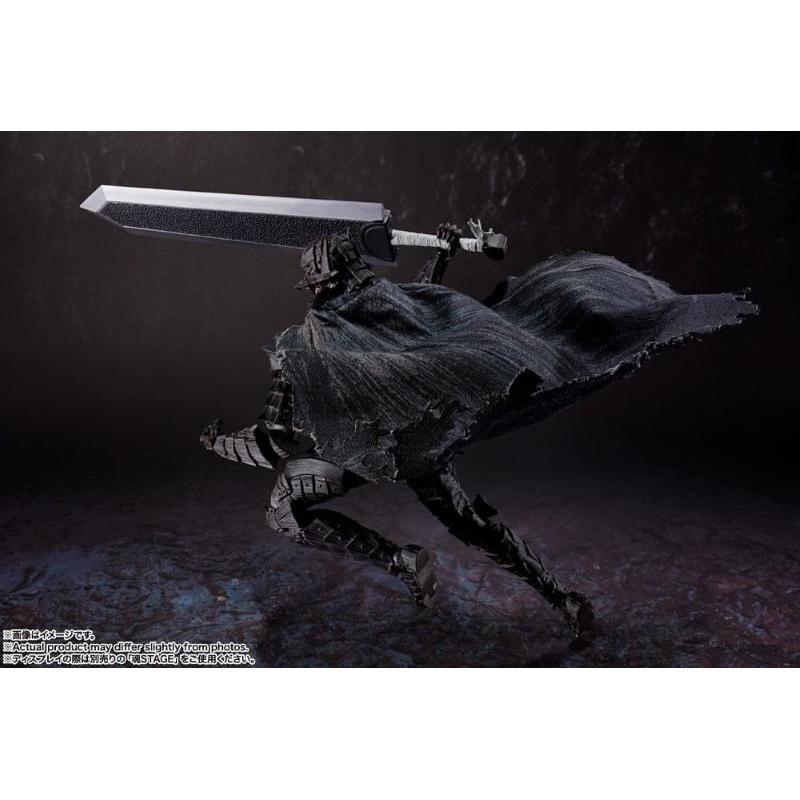 Berserk S.H. Figuarts Guts (Berserker Armor) Heat of Passion Bandai
