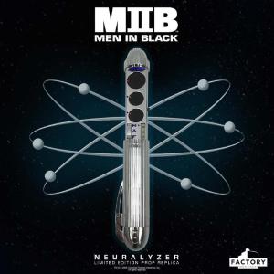 Men In Black II | Neuralyzer Limited Edition 1:1 Prop Replica Factory Entertainment
