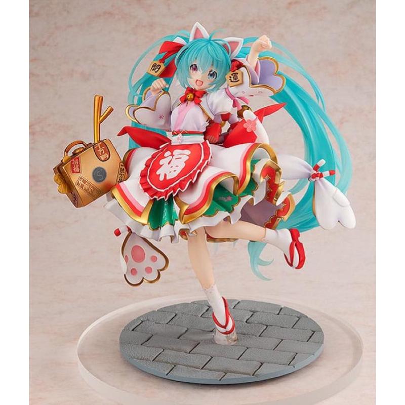 Character Vocal Series 01 1/7 Hatsune Miku: Maneki Miku Ver. Kadokawa