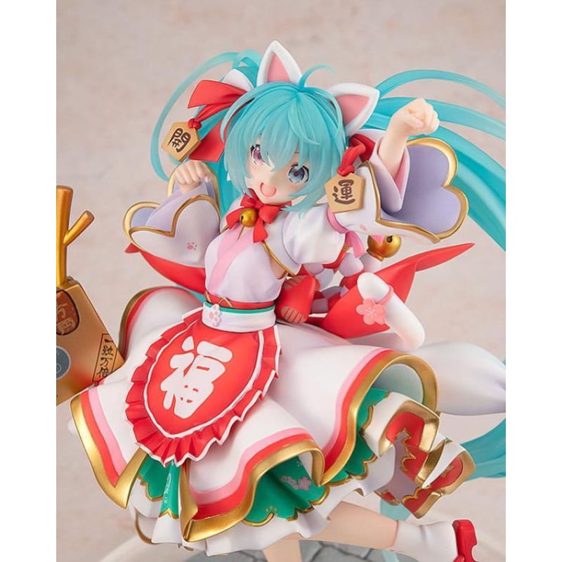 Character Vocal Series 01 1/7 Hatsune Miku: Maneki Miku Ver. Kadokawa