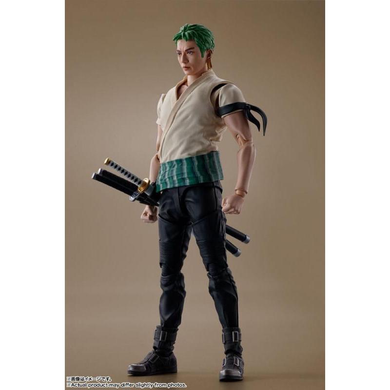 One Piece (Netflix) S.H. Figuarts Roronoa Zoro Bandai