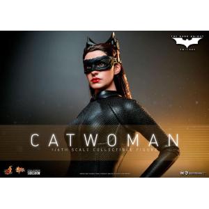 The Dark Knight Trilogy Movie Masterpiece 1/6 Catwoman Hot Toys