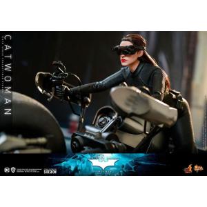The Dark Knight Trilogy Movie Masterpiece 1/6 Catwoman Hot Toys