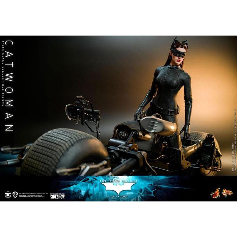 The Dark Knight Trilogy Movie Masterpiece 1/6 Catwoman Hot Toys