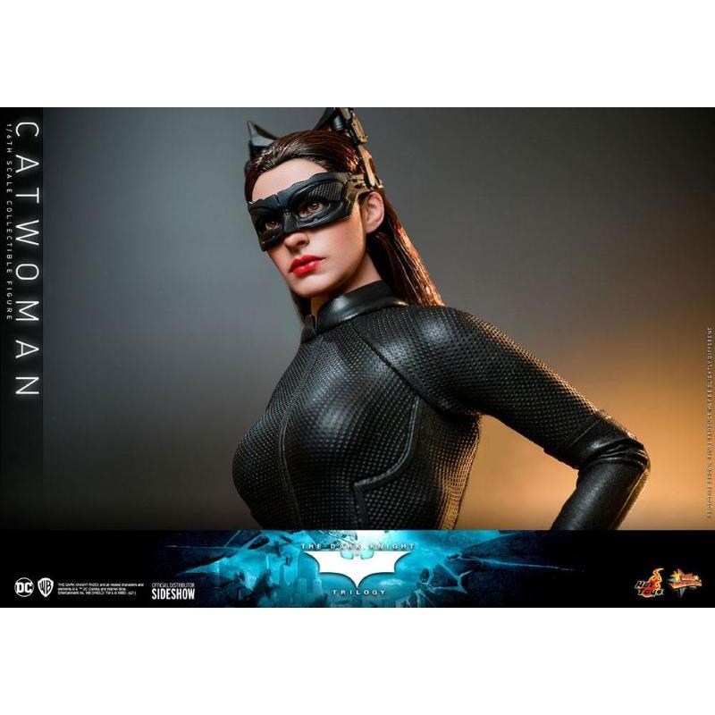 The Dark Knight Trilogy Movie Masterpiece 1/6 Catwoman Hot Toys