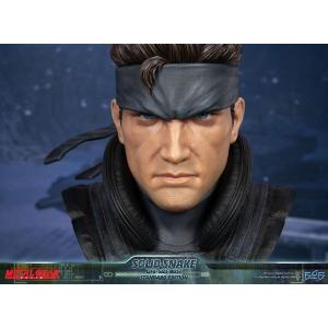 Metal Gear Solid 1/1 Solid Snake First 4 Figures