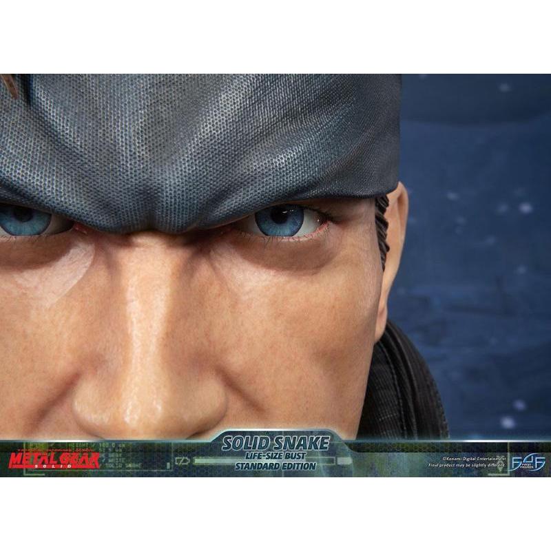 Metal Gear Solid 1/1 Solid Snake First 4 Figures