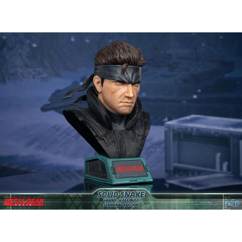 Metal Gear Solid Solid Snake First 4 Figures