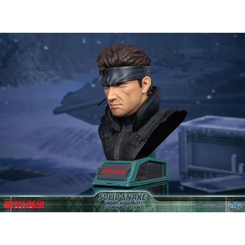 Metal Gear Solid Solid Snake First 4 Figures