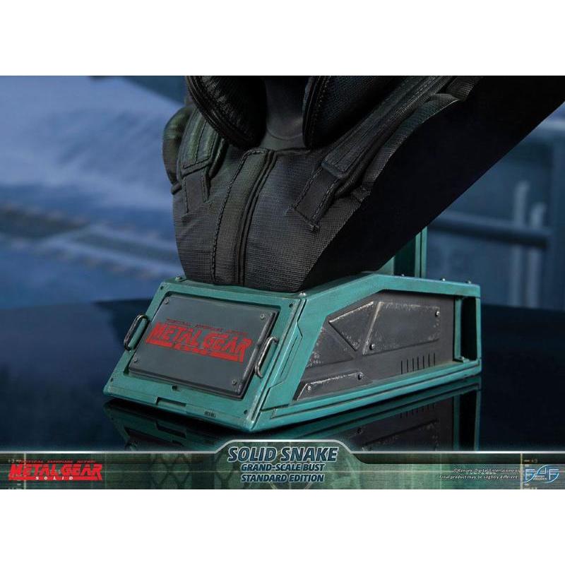 Metal Gear Solid Solid Snake First 4 Figures