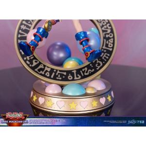 Yu-Gi-Oh! Dark Magician Girl Standard Vibrant Ed First 4 Figures