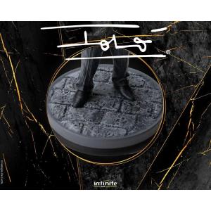 Totò Infinite Statue