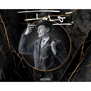 Totò Infinite Statue