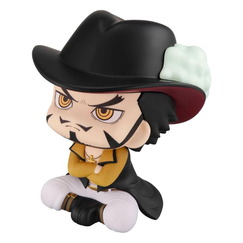 One Piece Look Up Dracule Mihawk Megahouse
