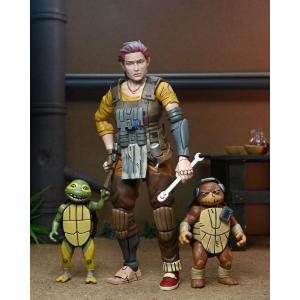 Teenage Mutant Ninja Turtles Grammy April with Baby Yi & Moja NECA
