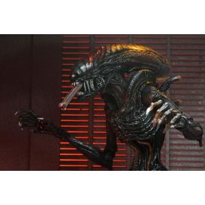 Alien: Romulus Ultimate Scorched Xenomorph Neca