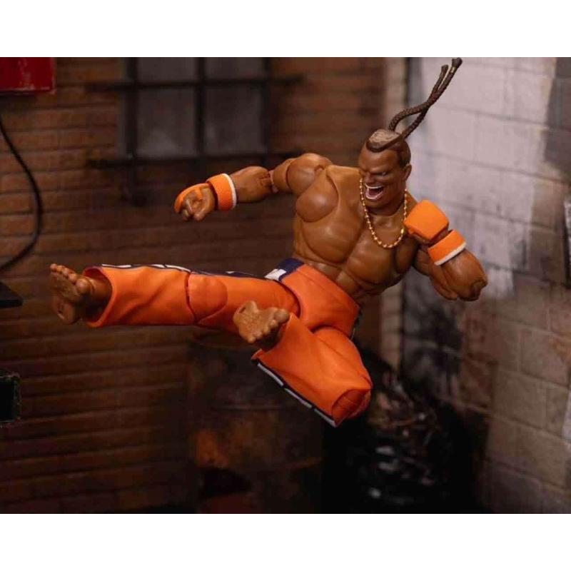 Ultra Street Fighter II: The Final Challengers Dee Jay JADA TOYS