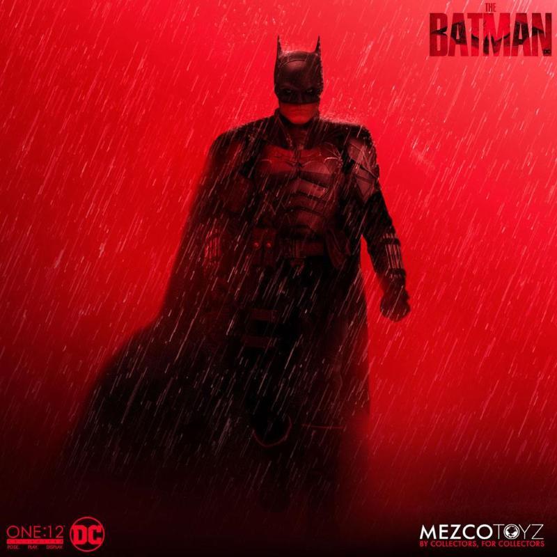 The Batman 1/12 The Batman MEZCO TOYZ