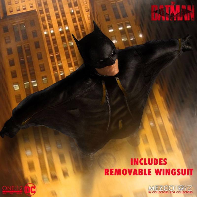 The Batman 1/12 The Batman MEZCO TOYZ