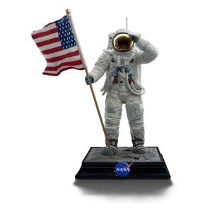 Nasa Art Scale 1/10 Apollo 11 Astronaut Iron Studios
