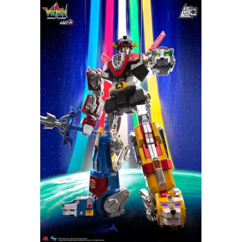 Voltron: Defender Of The Universe 40th Anniversary Collector Set Toynami
