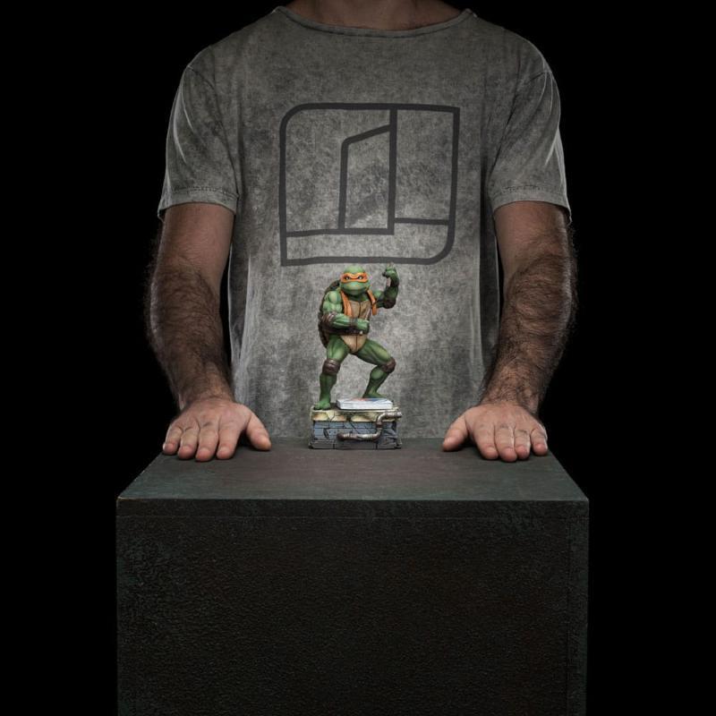 Teenage Mutant Ninja Turtles Art Scale 1/10 Michelangelo Iron Studios