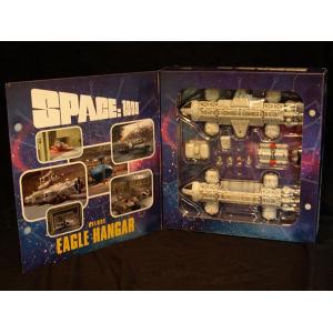Space: 1999 Deluxe Eagle Hangar SIXTEEN 12