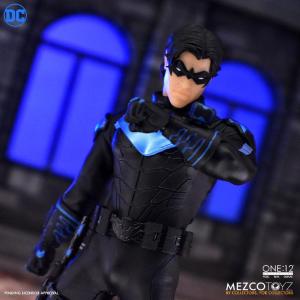 DC Comics One:12 Collective 1/12 Nightwing Mezco Toyz