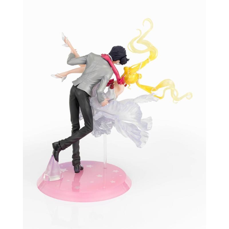 Sailor Moon Figuarts Zero Chouette Usagi & Tuxedo Mask Moonlight Glow Edition Bandai