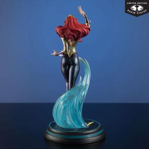 DC Direct Cover Girls 1/8 Mera by J. Scott Campbell McFarlane Toys
