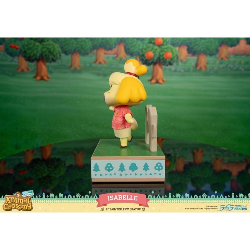 Animal Crossing: New Horizons Isabelle First 4 Figures (F4F)