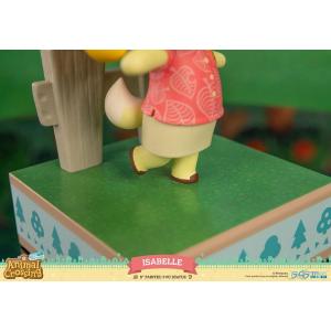 Animal Crossing: New Horizons Isabelle First 4 Figures (F4F)