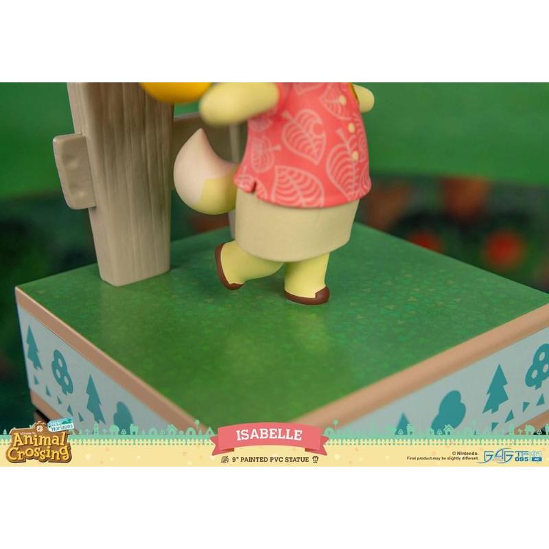 Animal Crossing: New Horizons Isabelle First 4 Figures (F4F)