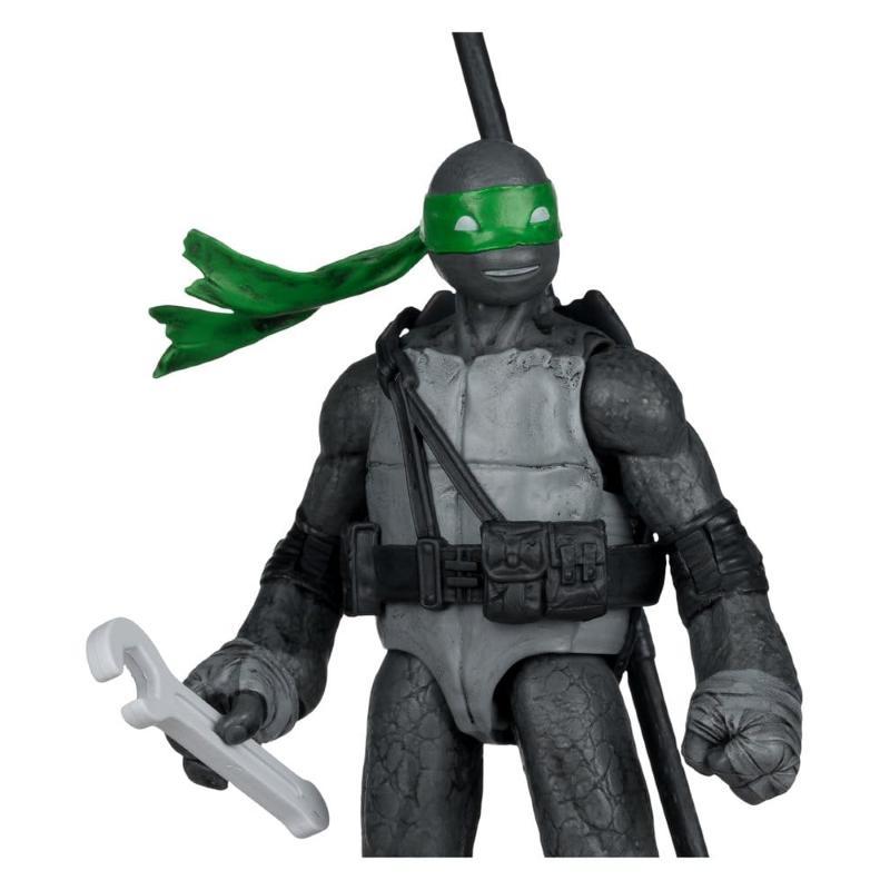 Ninja Turtles Michelangelo With Comic Black White & Green Variant McFarlane Toys