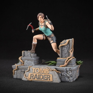 Tomb Raider - Statua Lara Croft 24 cm Dark Horse