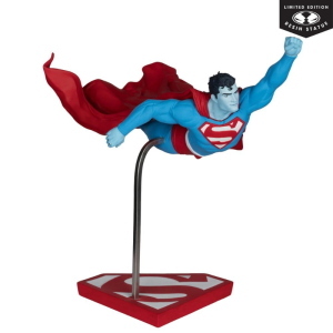 DC Comics - Red & Blue by Lee Bermejo DC Direct Superman McFarlane Toys