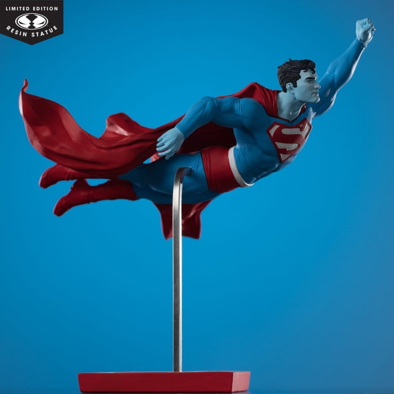 DC Comics - Red & Blue by Lee Bermejo DC Direct Superman McFarlane Toys