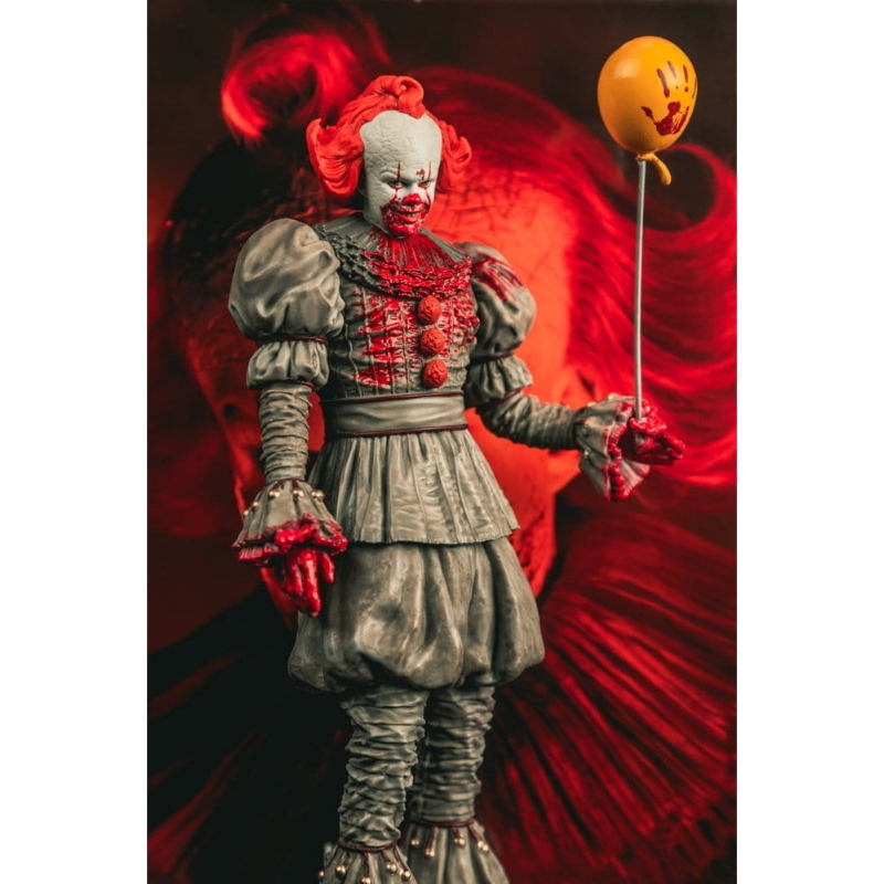 IT - Welcome to Derry Bloody Pennywise Movie Maniacs McFarlane Toys