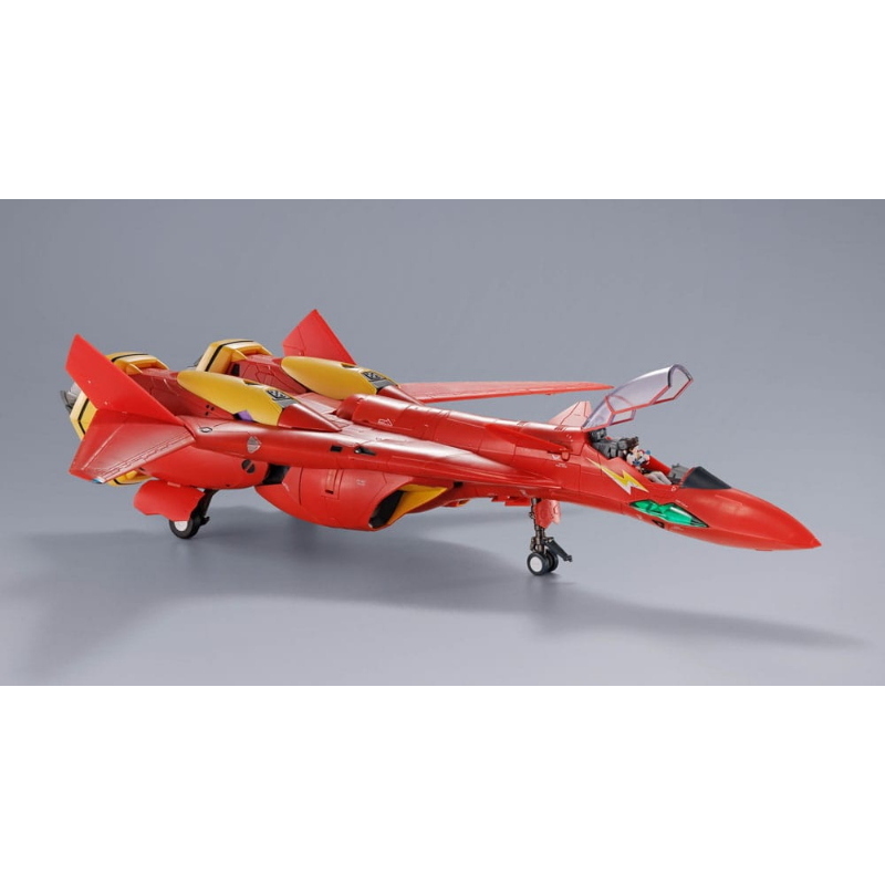 Macross - VF-19 Custom Basara DX Chogokin Bandai