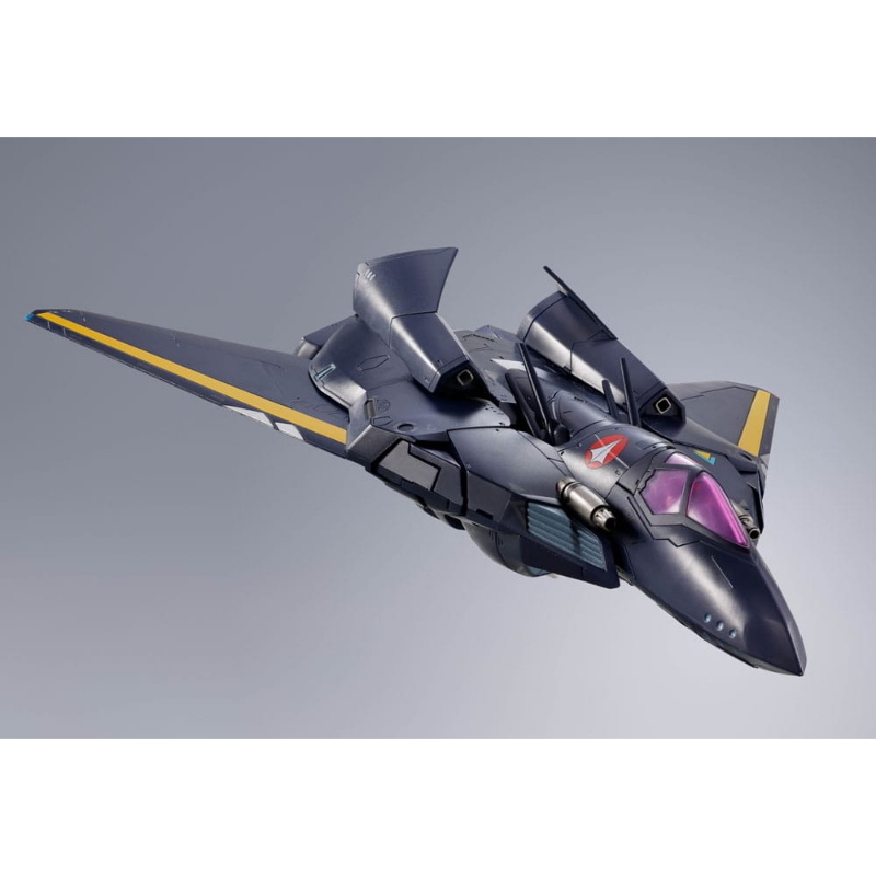 Macross - VF-17S Nightmare Gamlin DX Chogokin Bandai