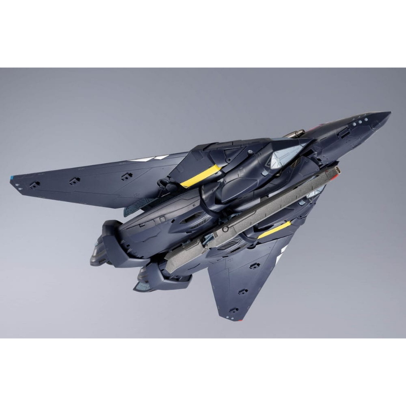 Macross - VF-17S Nightmare Gamlin DX Chogokin Bandai